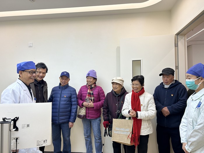 铭记历史  砥砺前行——约炮
离退休党支部开展“传承优秀传统，弘扬优秀文化” 主题党日活动 第 5 张